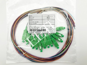 尾纤Pigtails 12C colored SC/APC OM1