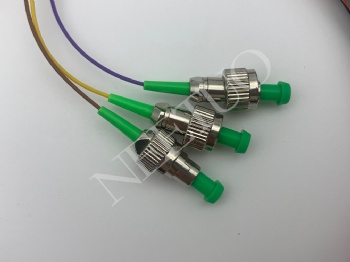 尾纤 12C Colored FC/APC OM2
